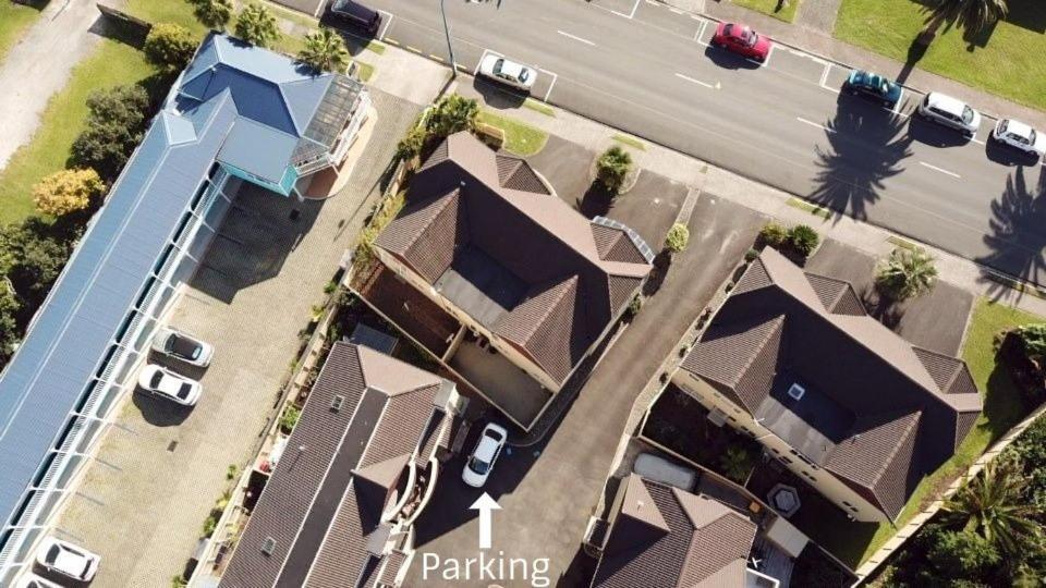 Albert Mews B And B Whitianga Exterior photo